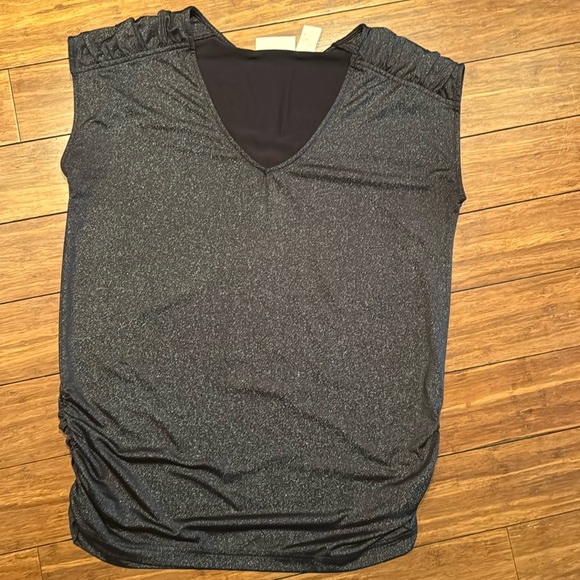 bundle of going out tops!! - Picture 3 of 9